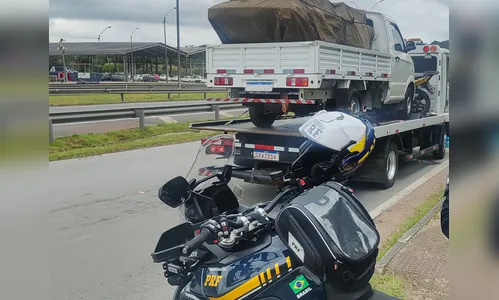 PRF prende motorista de caminhonete sob efeito de maconha na BR-376