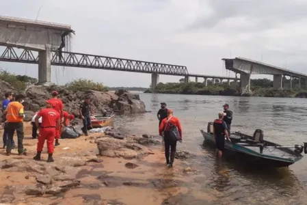 O robô é utilizado em inspeção de dutos submarinos, com câmeras de alta resolução e operado remotamente por um profissional especializado e vai apoiar nas buscas por vítimas da tragédia