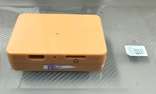 PF prende homem fazendo prova com ponto eletrônico em concurso do TSE