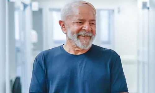 Após tratar hemorragia, Lula retorna ao Planalto nesta segunda-feira