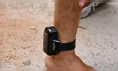 Homem com tornozeleira eletrônica é preso por tráfico em Arapongas