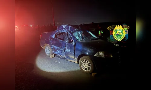 Dois morrem em grave acidente entre carro e moto no norte do PR