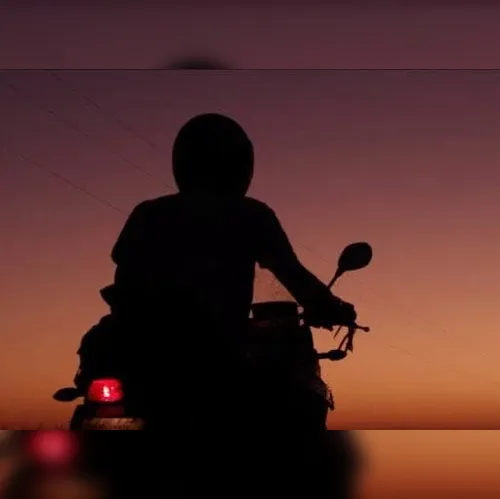 Homem é flagrado com moto adulterada e R$ 20 mil em débitos em Faxinal