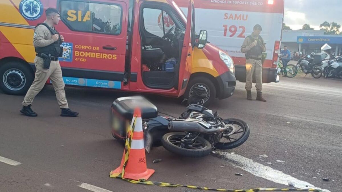 Motociclista de 22 anos perde a vida em colisão com carreta no Paraná