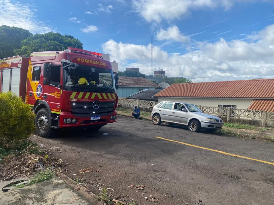 Motorista sofre acidente ao tentar desviar de moto em Apucarana