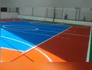 Adolescente é flagrado com maconha em quadra de futsal em Arapongas