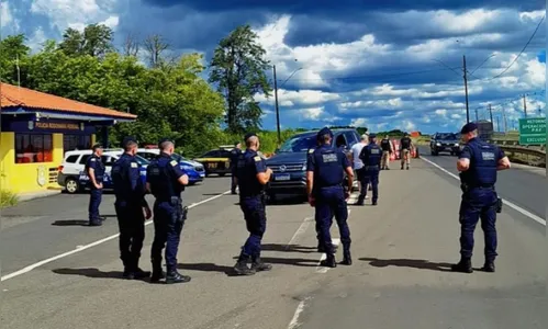GCM de Apucarana faz instrução com a PRF para fiscalização de veículos