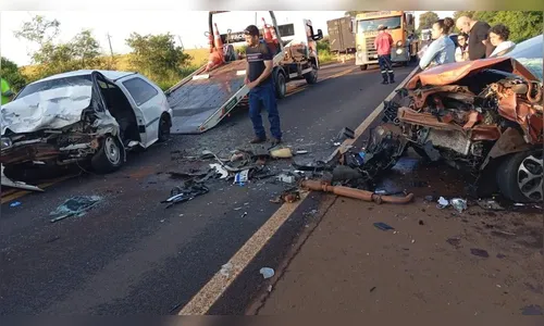 Acidente entre três veículos deixa seis feridos na BR-369 no Paraná