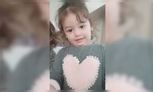 Madrasta de menina que morreu afogada na máquina de lavar é denunciada