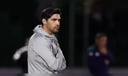 Abel dá chances a promessas da base no treino da pré-temporada