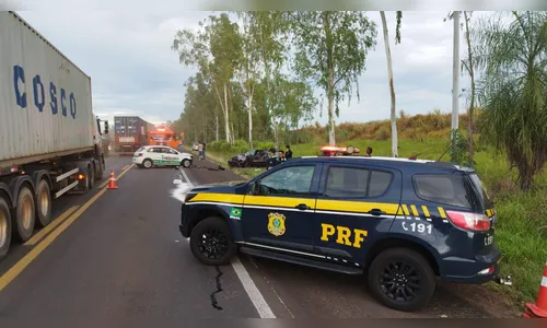Colisão frontal deixa um morto e um ferido na BR-376, em Nova Londrina