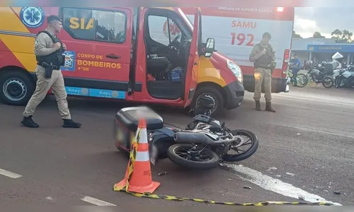 Motociclista de 22 anos morre em colisão com carreta no Paraná