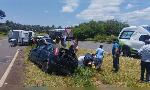 Acidente deixa quatro feridos no acesso a Cambira na BR-376