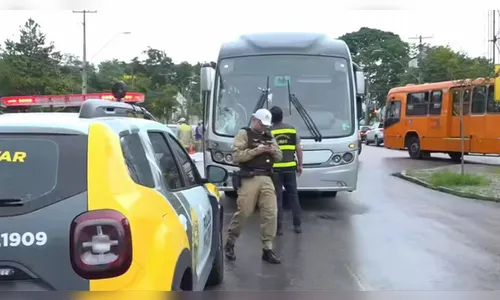 Pedestre morre atropelado por ônibus a caminho do trabalho no Paraná