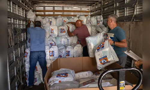 Defesa Civil envia material para apoio a Morretes e Antonina