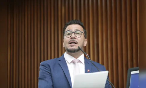 Deputado Arilson pede justiça pelo assassinato de Marcelo Arruda