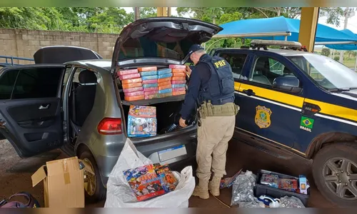 PRF apreende 40,2 kg de cocaína durante abordagem em Mandaguari