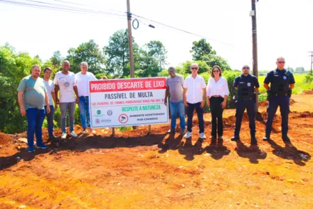 Força-tarefa foi realizada em trecho localizado às margens da PR-218, saída para Sabáudia