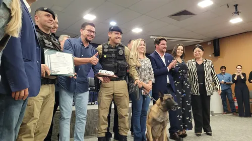 Homenagem aconteceu por intermédio do deputado Arilson Chioratto