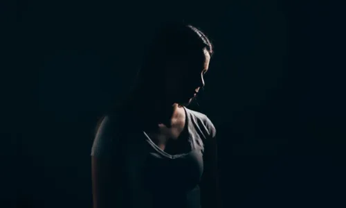 Homem bebe e ameaça mulher, mas foge ao vê-la ligar 190 em Apucarana