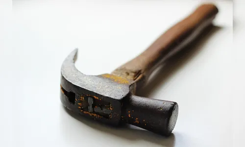 Moradora do Jardim Ponta Grossa é espancada com marteladas nas costas