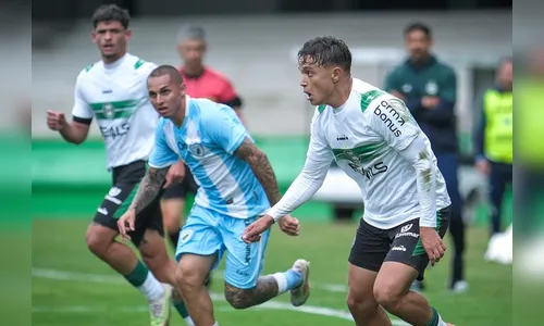 Coritiba perde para o Londrina na estreia do Paranaense; veja placar