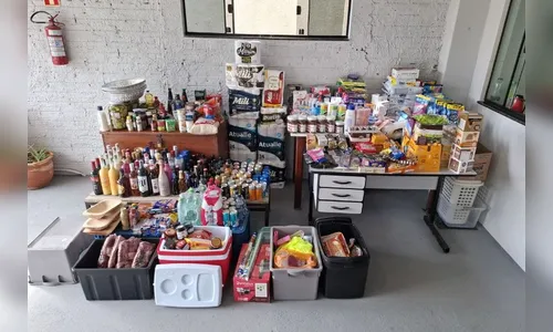 Mulher faz estoque em casa de produtos furtados em supermercado no PR