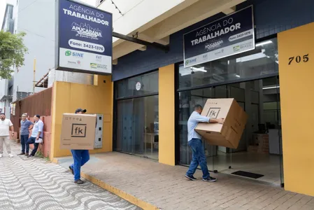 Mobiliário foi intermediado pelo prefeito Rodolfo Mota junto ao secretário de Estado do Trabalho, Qualificação e Renda, Mauro Moraes.