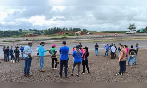 Protesto fecha PR-445 dias antes de duplicação ser inaugurada; entenda