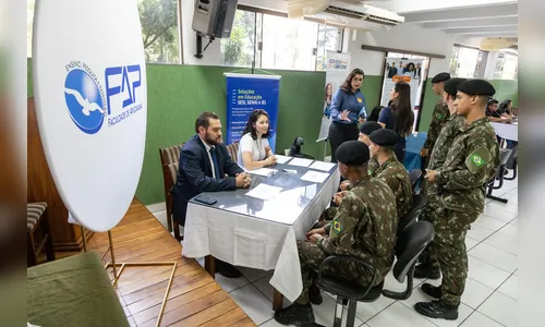 Egressos do Exército são encaminhados para o mercado do trabalho