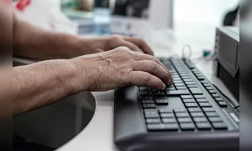 Depois dos 50: estágios ajudam na reinserção de pessoas no trabalho