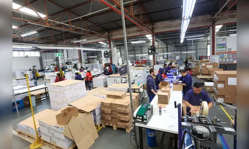 Paraná começa a semana com mais de 22 mil vagas de emprego