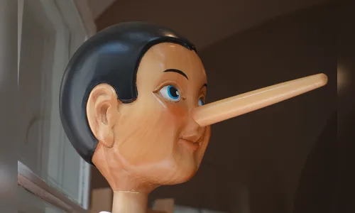 Quando a mentira vira verdade