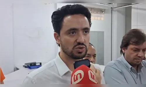 Dívida com médicos passa de R$ 760 mil em Apucarana, diz Rodolfo Mota