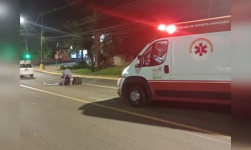 Acidente deixa motociclista ferido em Apucarana; Samu foi acionado