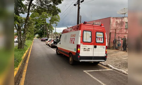 Motociclista fica ferido após acidente de trânsito em cruzamento