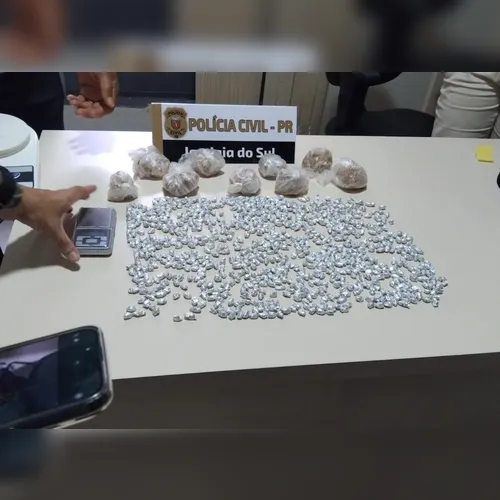 Polícia Civil apreende mais de 800 pedras de crack em Jandaia do Sul