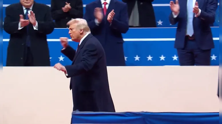 Imagem ilustrativa da notícia De Trump ao Brasil: como a política internacional influencia Apucarana