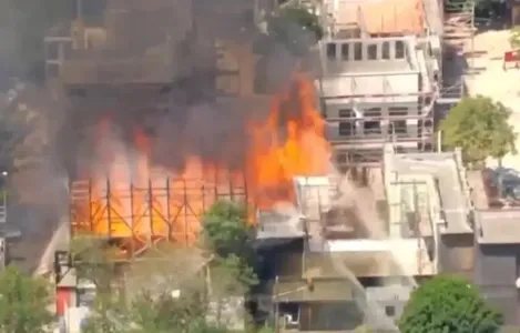 A área atingida era uma cidade cenográfica preparada para as gravações da próxima novela das 19h