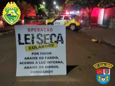 A fiscalização ocorreu na Praça França, das 22h à 1h30.
