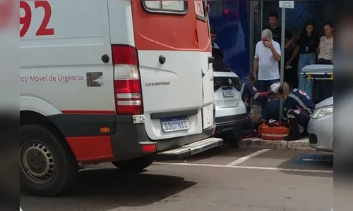 Idoso fica ferido ao cair e bater a cabeça no centro de Apucarana