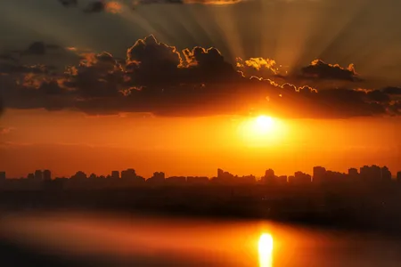 Altas temperaturas devem permanecer entre sexta (28) e terça-feira (04)