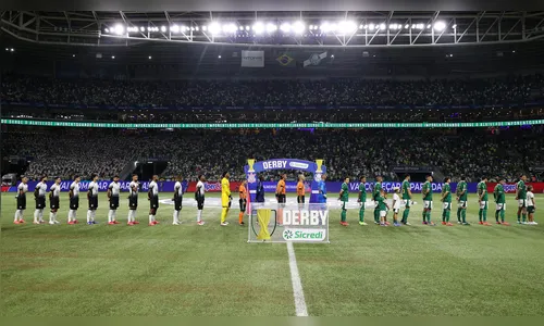 Neymar e outros jogadores iniciam movimento contra gramado sintético