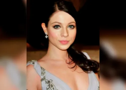 Artista era conhecida por seus papéis em "Gossip Girl" e "Buffy: A Caçadora de Vampiros"