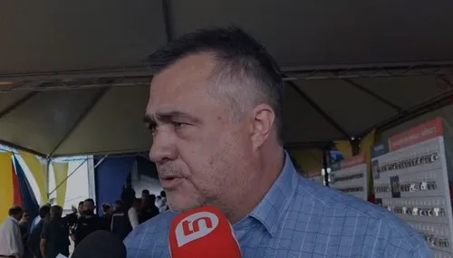 Beto Preto, secretário de Saúde