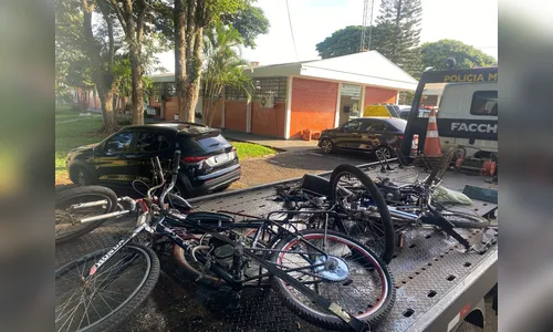 Trio é preso tentando furtar bikes motorizadas no pátio da PM