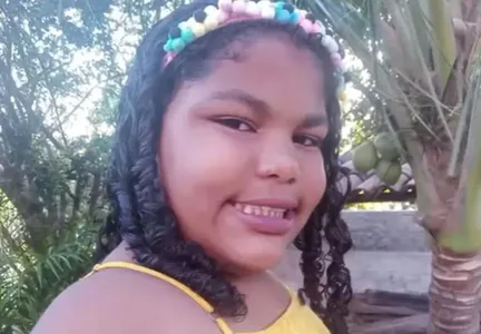 Brenda Sophia Melo de Santana