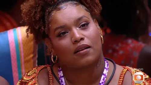 Camilla e Vitória Strada acabaram discutindo na sala após a formação do paredão