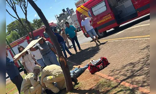 Motociclista fica ferido em acidente com Voyage em Ivaiporã
