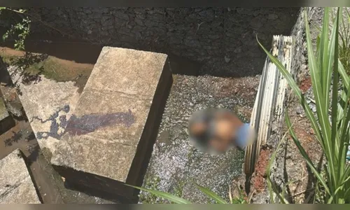 Jovem tem pescoço cortado após morte ser encomendada por 'colega'